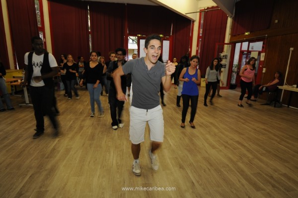 Cours de bachata à Evry 2013