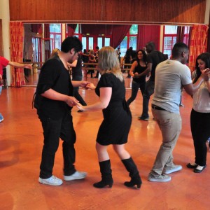 Cours de bachata à Evry 2011